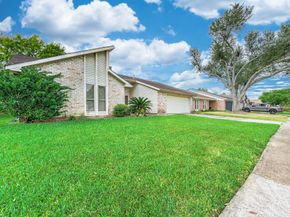 11204 Sagecountry Drive, Houston TX 77089