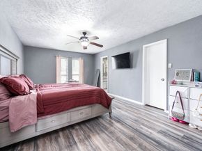 11204 Sagecountry Drive, Houston TX 77089