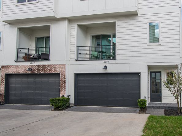 4919 Avenue J, Houston TX 77011