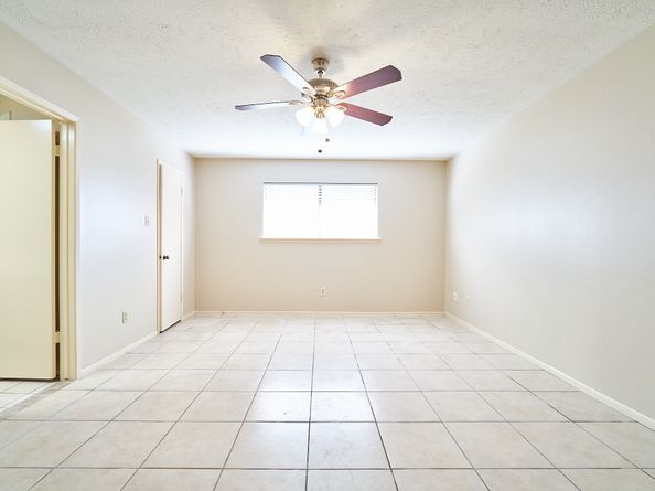 14835 Delbarton Drive, Houston TX 77083