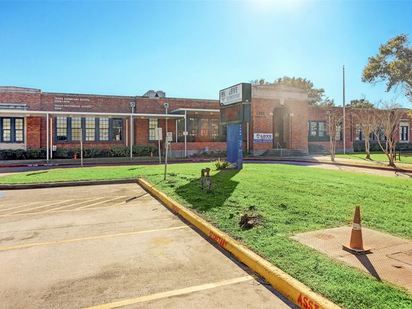 1846 Arlington Street, Houston TX 77008