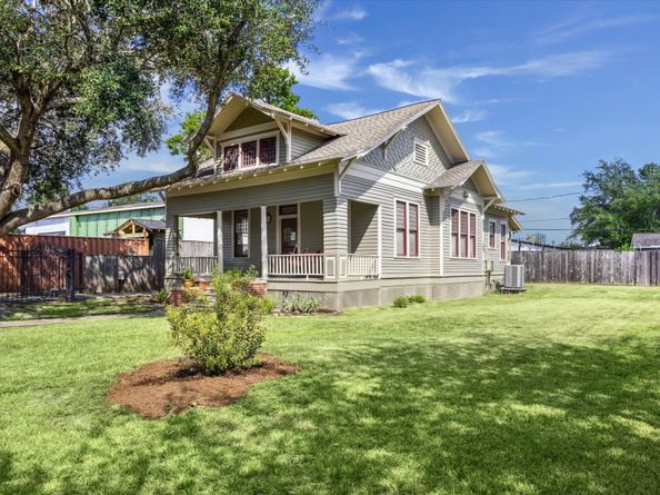 1846 Arlington Street, Houston TX 77008