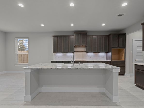 3231 Bushy Hawthorne Drive, Conroe TX 77301