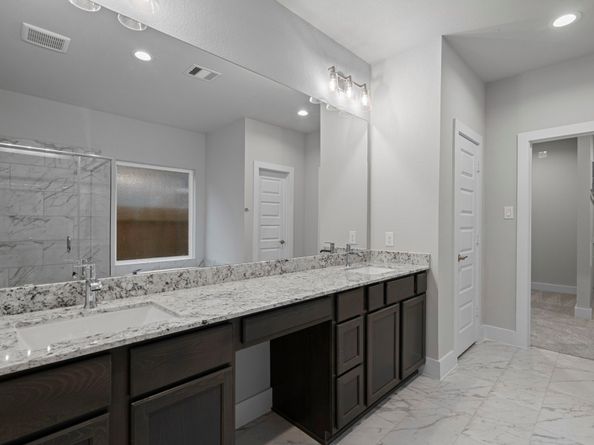 3231 Bushy Hawthorne Drive, Conroe TX 77301