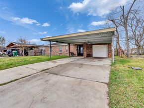 4930 Holloway Drive, Houston TX 77048