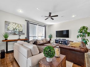 350 Eado Park Circle, Houston TX 77020