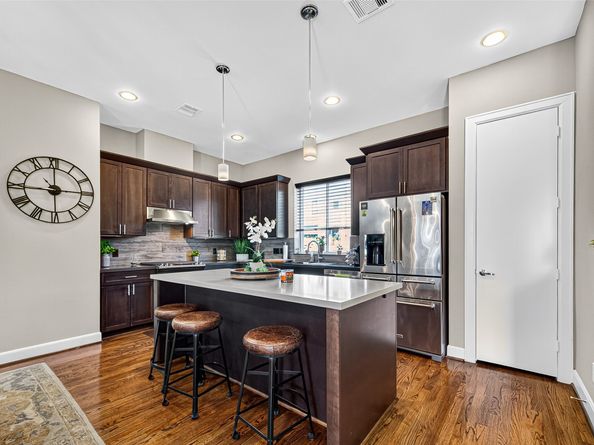 350 Eado Park Circle, Houston TX 77020