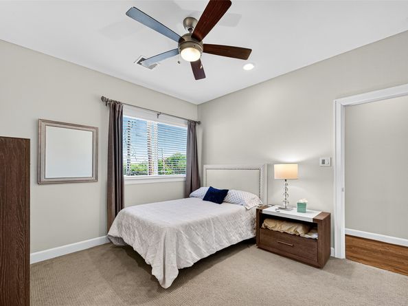 350 Eado Park Circle, Houston TX 77020