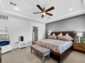 350 Eado Park Circle, Houston TX 77020