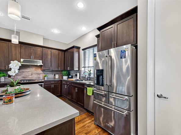 350 Eado Park Circle, Houston TX 77020