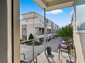350 Eado Park Circle, Houston TX 77020