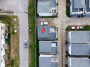 350 Eado Park Circle, Houston TX 77020