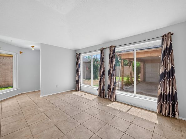 15818 Alta Mar Drive, Houston TX 77083