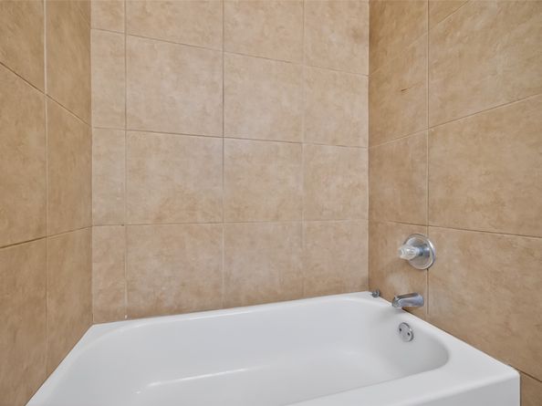 15818 Alta Mar Drive, Houston TX 77083