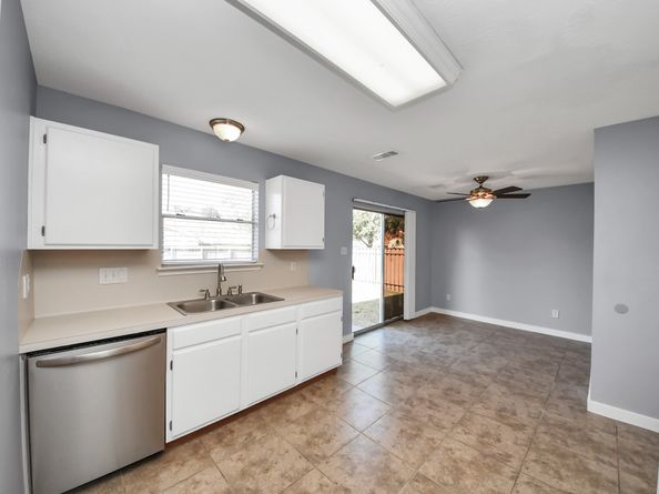 18135 Gravenhurst Lane, Tomball TX 77377