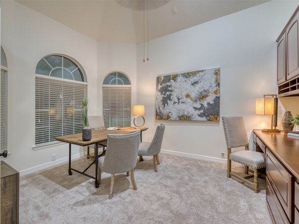 911 Chisel Point Drive, Houston TX 77094