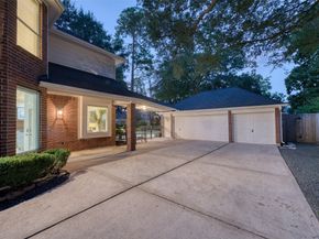 911 Chisel Point Drive, Houston TX 77094