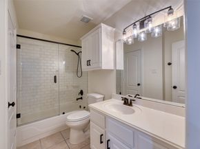 911 Chisel Point Drive, Houston TX 77094