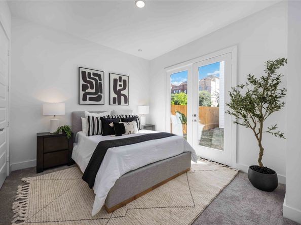 4415 Caroline St, Houston TX 77004