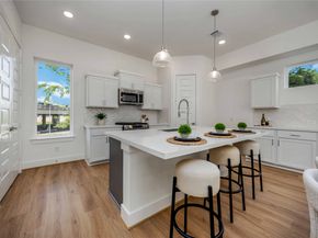 4415 Caroline St, Houston TX 77004