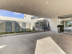 49 Briar Hollow Lane 505, Houston TX 77027