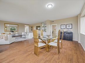 49 Briar Hollow Lane 505, Houston TX 77027