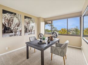 49 Briar Hollow Lane 505, Houston TX 77027