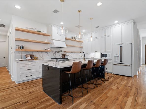 9118 Cathey Lane, Houston TX 77080