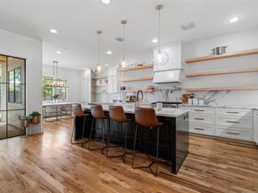 9118 Cathey Lane, Houston TX 77080