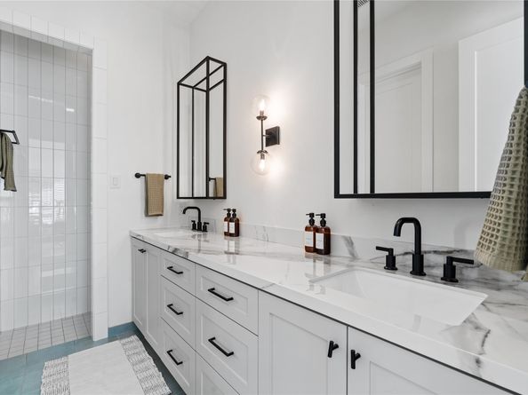 9118 Cathey Lane, Houston TX 77080