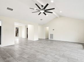 8726 Wildforest Drive, Houston TX 77088