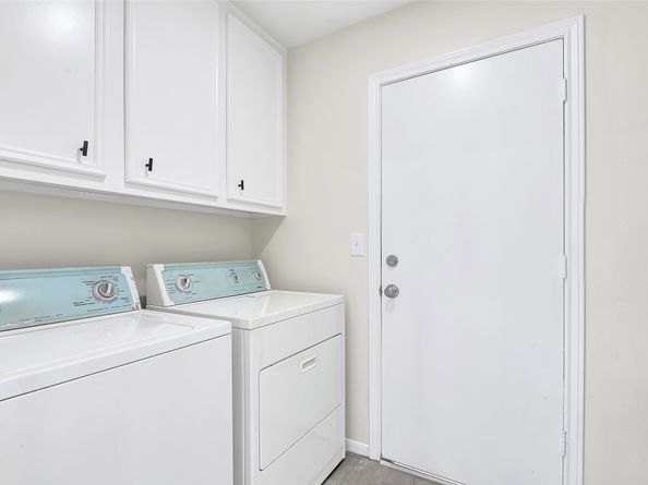 8726 Wildforest Drive, Houston TX 77088