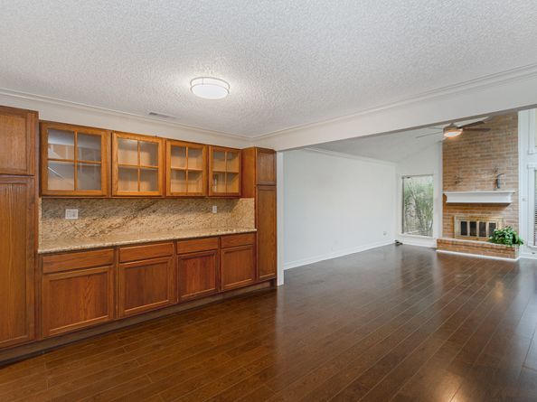 1911 Trixie Lane, Houston TX 77042