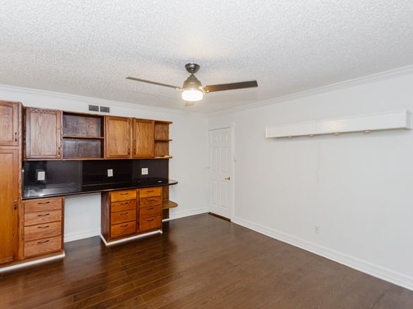 1911 Trixie Lane, Houston TX 77042