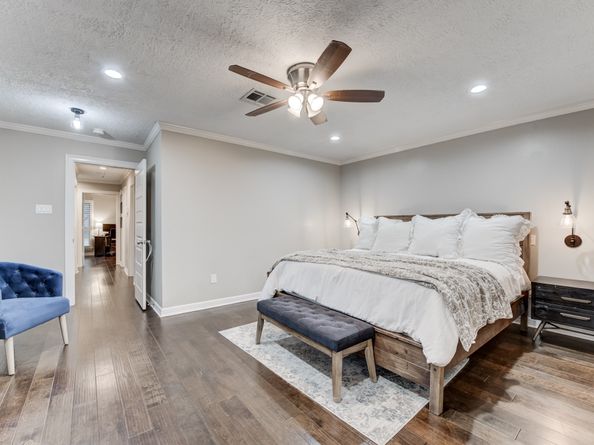 1711 S Kirkwood Road, Houston TX 77077