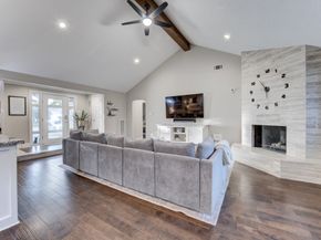 1711 S Kirkwood Road, Houston TX 77077