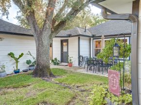 1711 S Kirkwood Road, Houston TX 77077