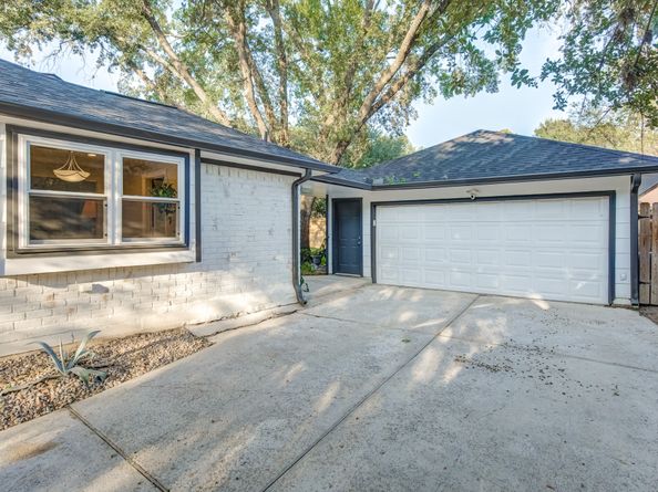 1711 S Kirkwood Road, Houston TX 77077