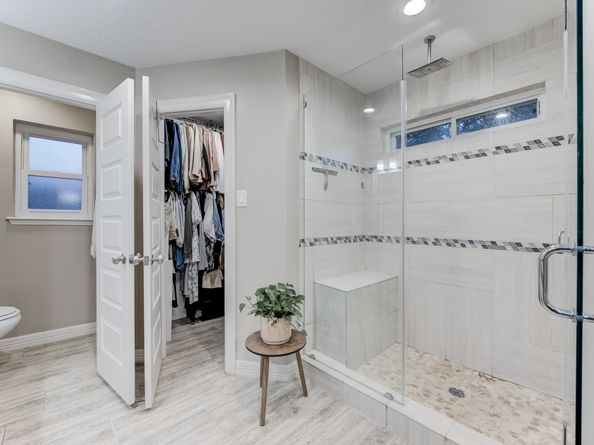 1711 S Kirkwood Road, Houston TX 77077