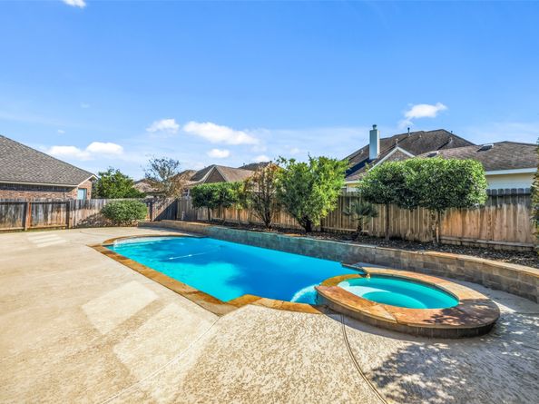 25802 Northcrest Drive, Spring TX 77389