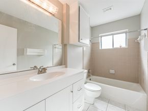 7015 Pine Vista Lane, Houston TX 77092