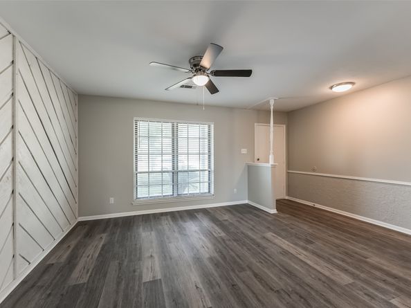 7015 Pine Vista Lane, Houston TX 77092