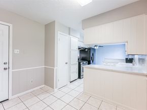 7015 Pine Vista Lane, Houston TX 77092