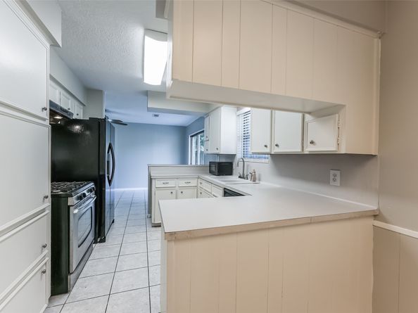 7015 Pine Vista Lane, Houston TX 77092