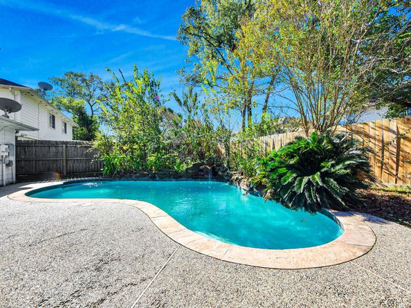 1306 Caraquet Drive, Spring TX 77386