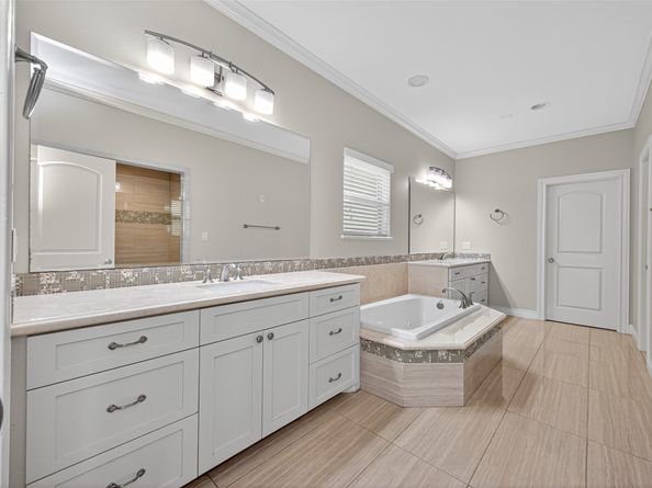 23 Olmstead Row, The Woodlands TX 77380