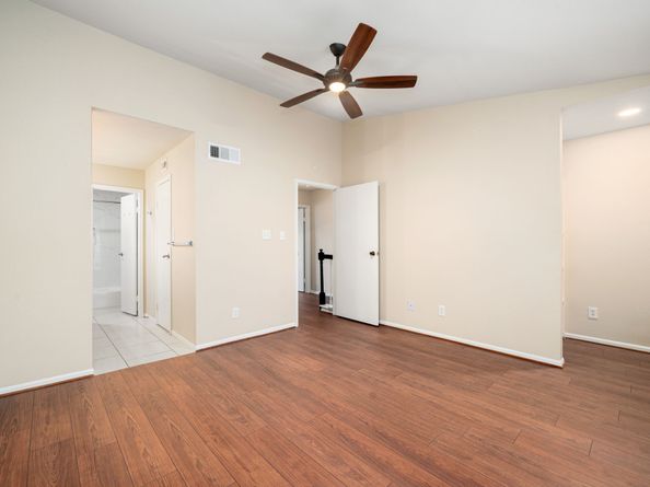 7575 Cambridge Street 1604, Houston TX 77054