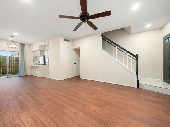 7575 Cambridge Street 1604, Houston TX 77054