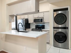 7575 Cambridge Street 1604, Houston TX 77054