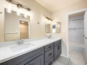 7575 Cambridge Street 1604, Houston TX 77054